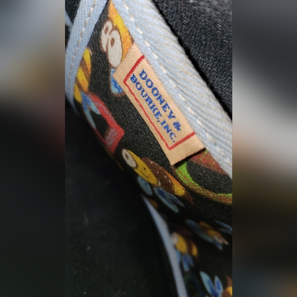 Dooney & Bourke Vintage Retired Print Black Bumble Bee Purse - Picture 5 of 16